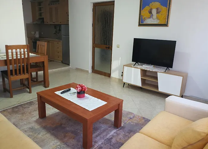 Lägenhet Ersasion Tirana